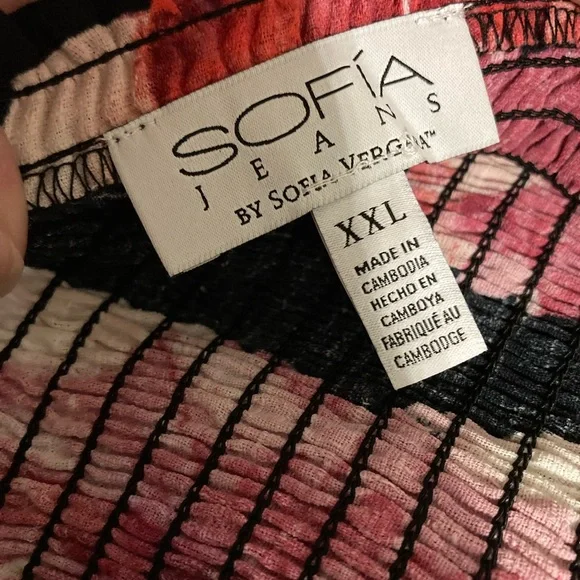 Sofia by Sofia Vergara Floral Maxi Dress - Black and Pink - Picture 6 of 6